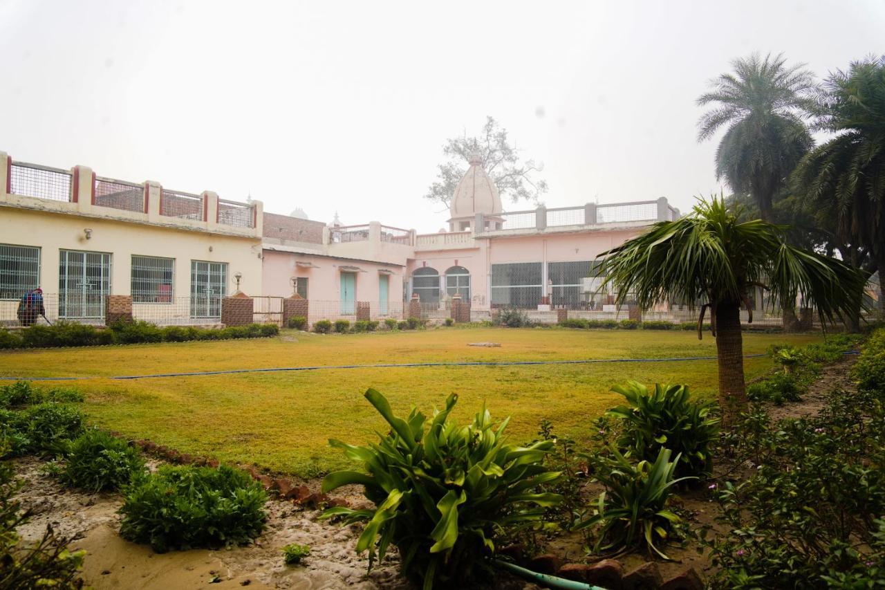 Hotel Shree Krishna Bhakti Ashram Vrindāvan Exterior foto