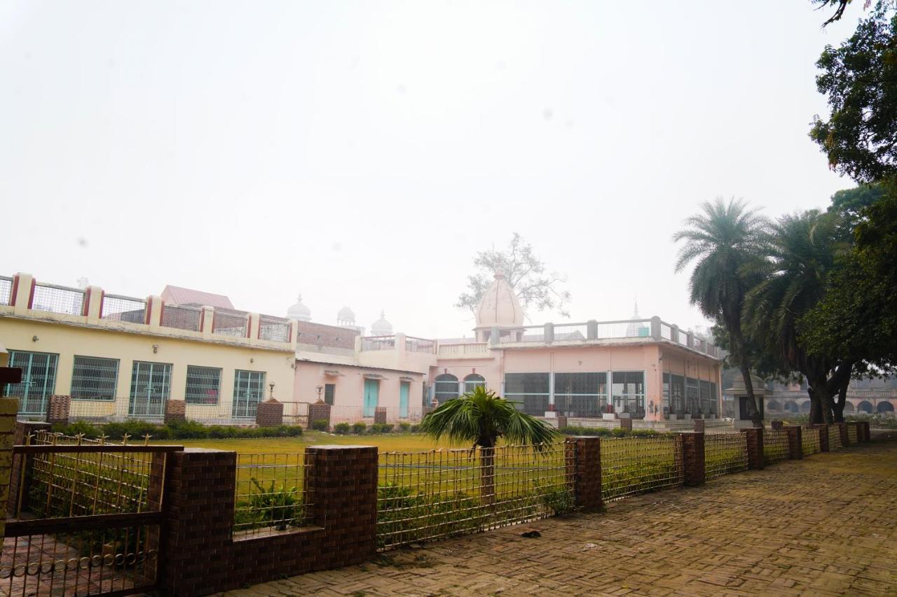 Hotel Shree Krishna Bhakti Ashram Vrindāvan Exterior foto