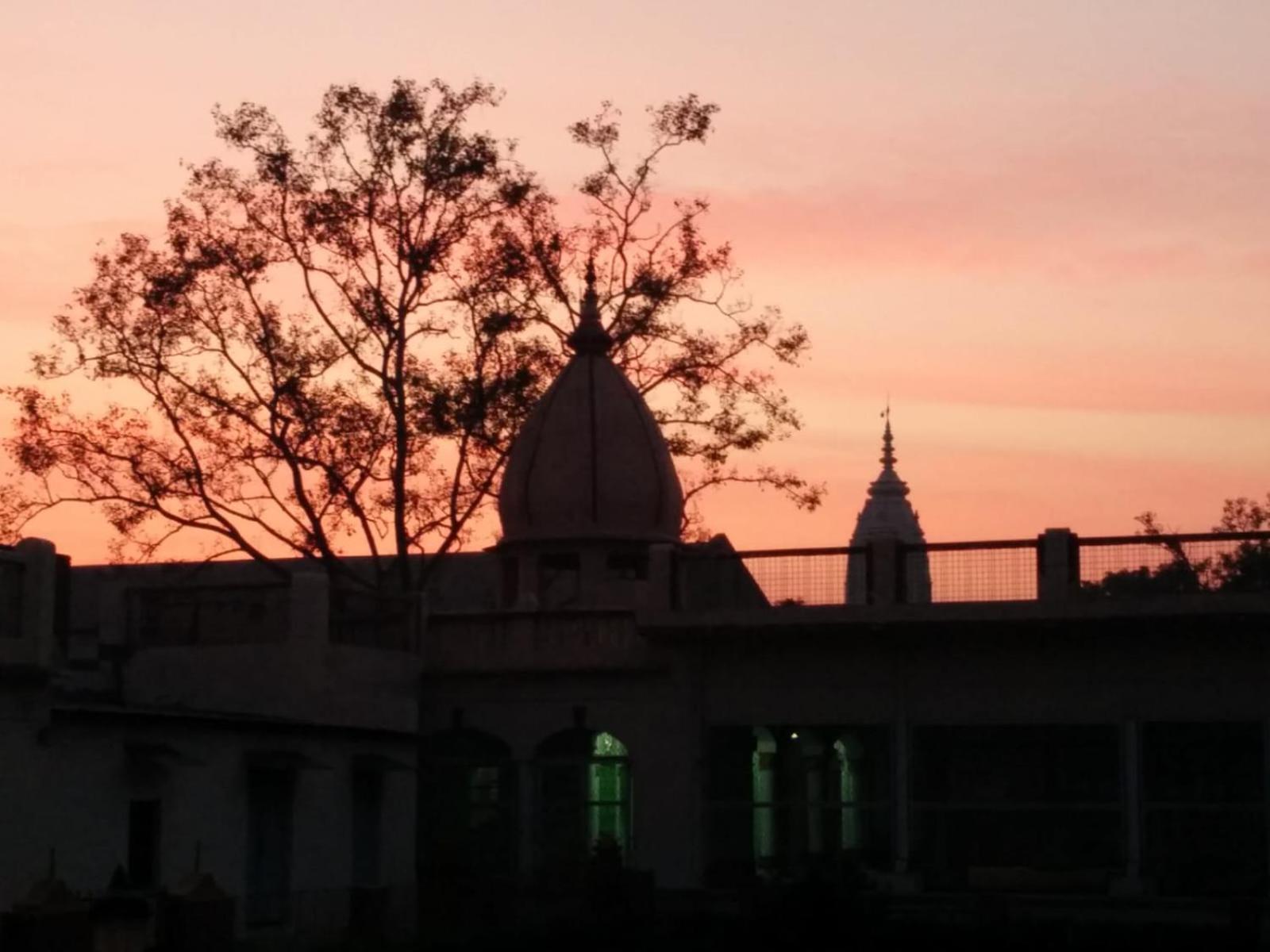 Hotel Shree Krishna Bhakti Ashram Vrindāvan Exterior foto