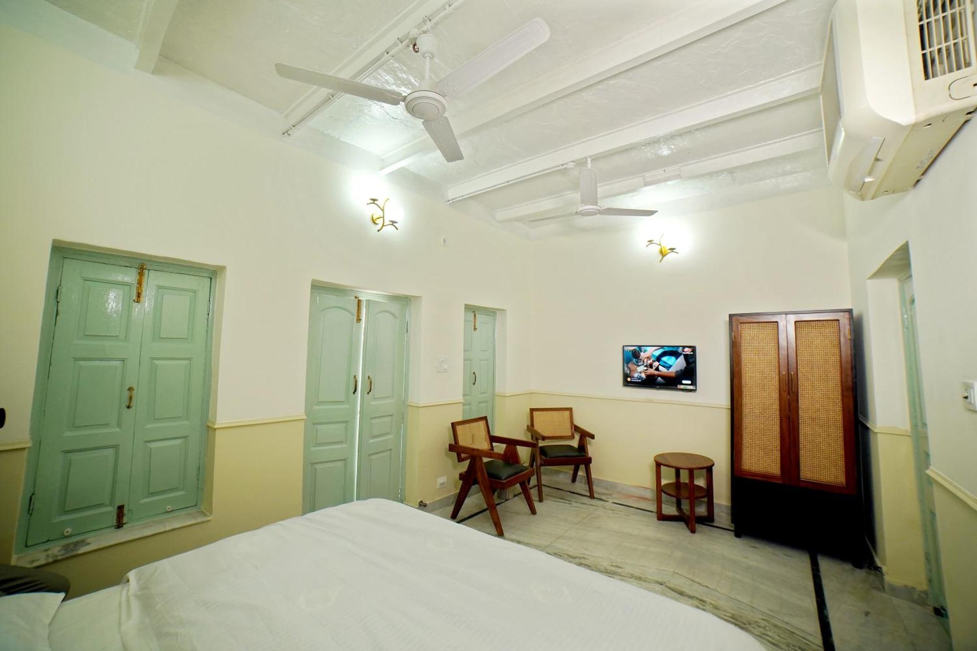 Hotel Shree Krishna Bhakti Ashram Vrindāvan Exterior foto