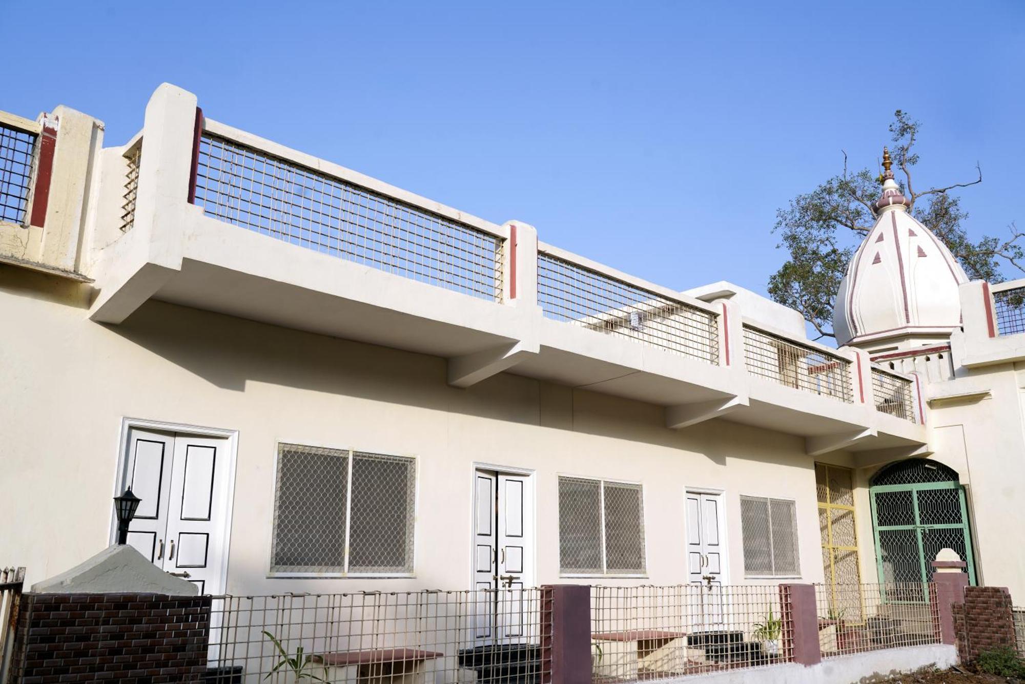 Hotel Shree Krishna Bhakti Ashram Vrindāvan Exterior foto