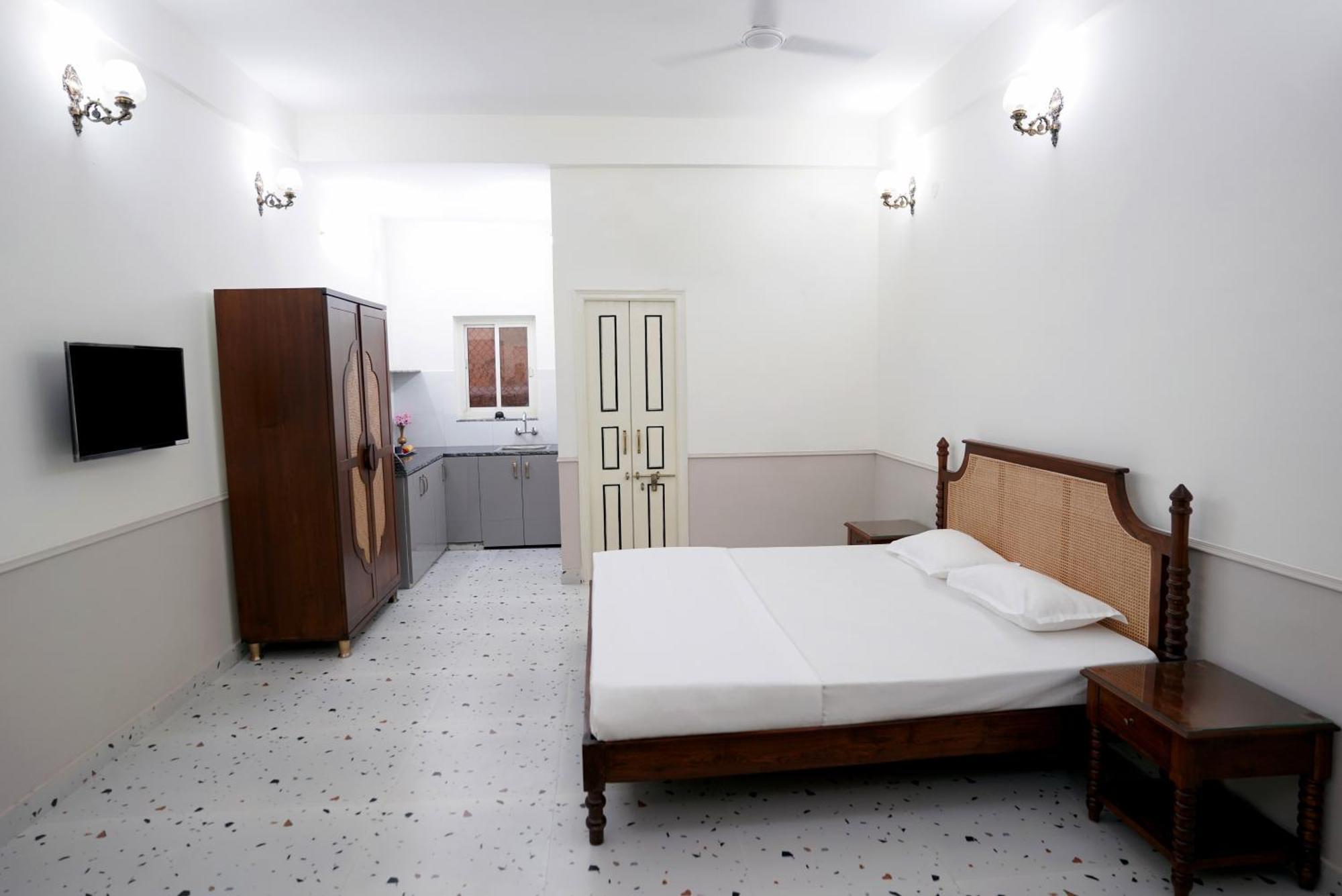 Hotel Shree Krishna Bhakti Ashram Vrindāvan Exterior foto